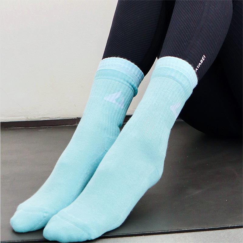Mid Tube Moisture Absorption Quick Drying Antibacterial Yoga Socks
